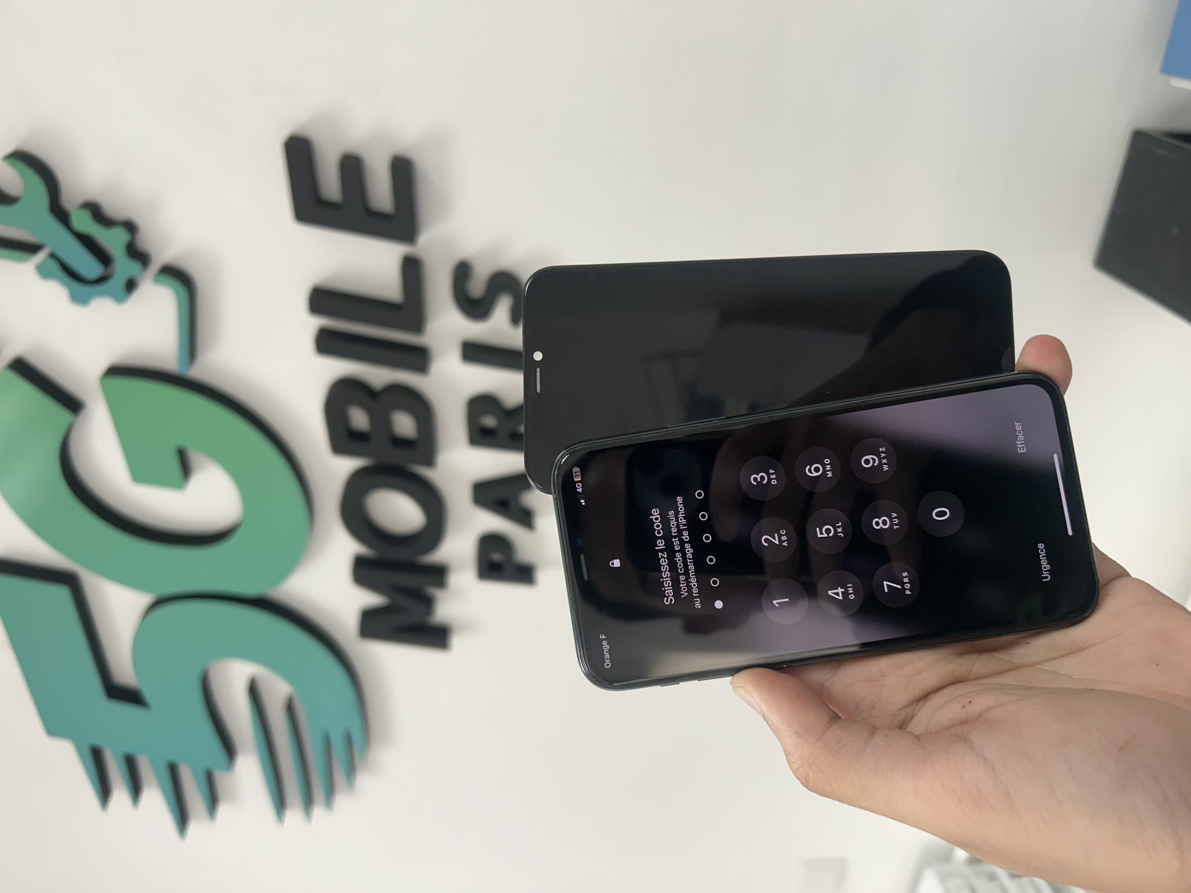 Technicien réparation téléphone